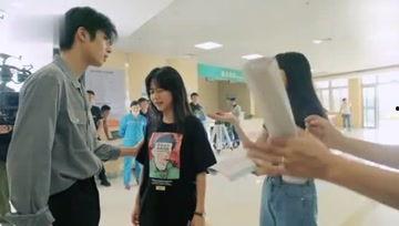 娱乐吃瓜小木,揭秘娱乐圈那些不为人知的幕后故事